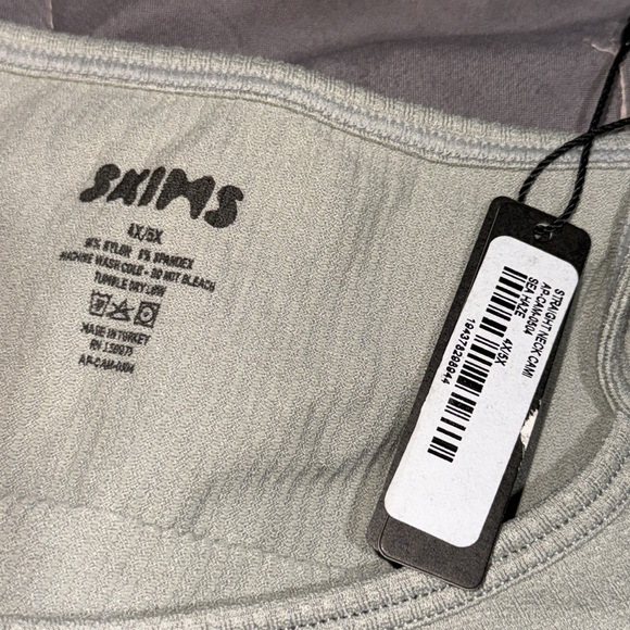 SKIMS STRAIGHT NECK CAMI “SEA HAZE” - Picture 2 of 3